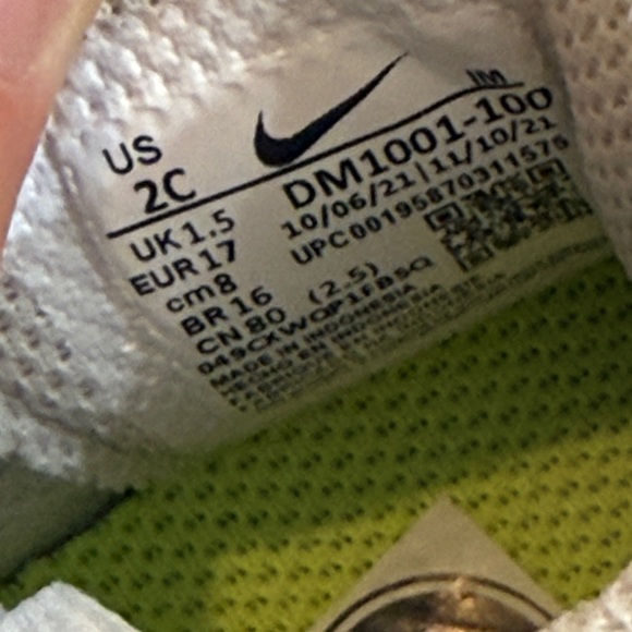 Baby NIKE Blazer Mid 77' SE Size 2c - Picture 7 of 7